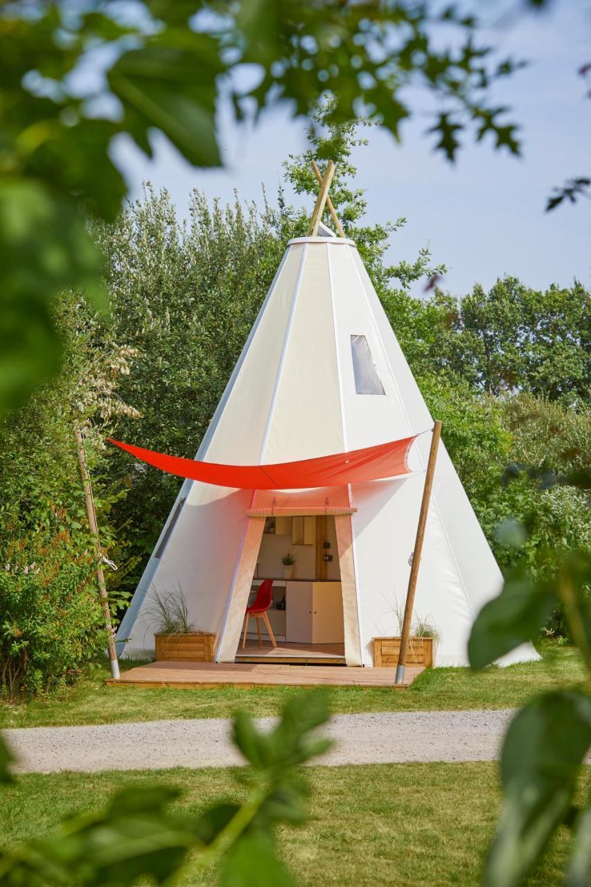 Camping Au Bois Dormant Hotel Chauffour-sur-Vell Kültér fotó